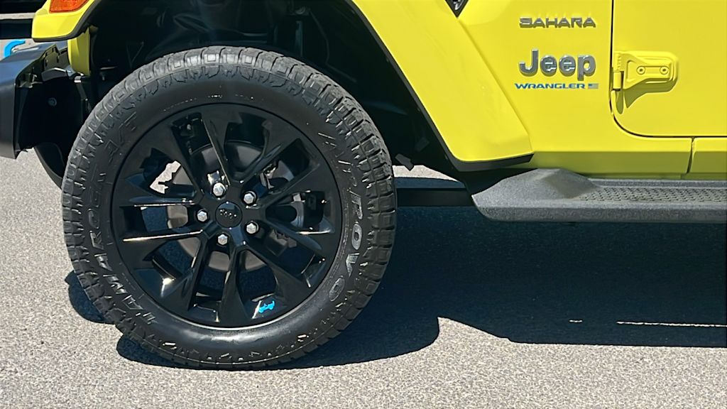 Thumbnail: 2023 Jeep Wrangler - 8