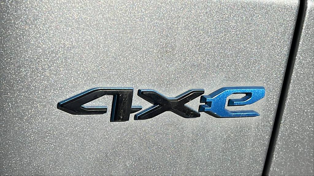 Thumbnail: 2021 Jeep Wrangler - 31