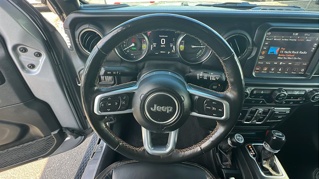Thumbnail: 2021 Jeep Wrangler - 9