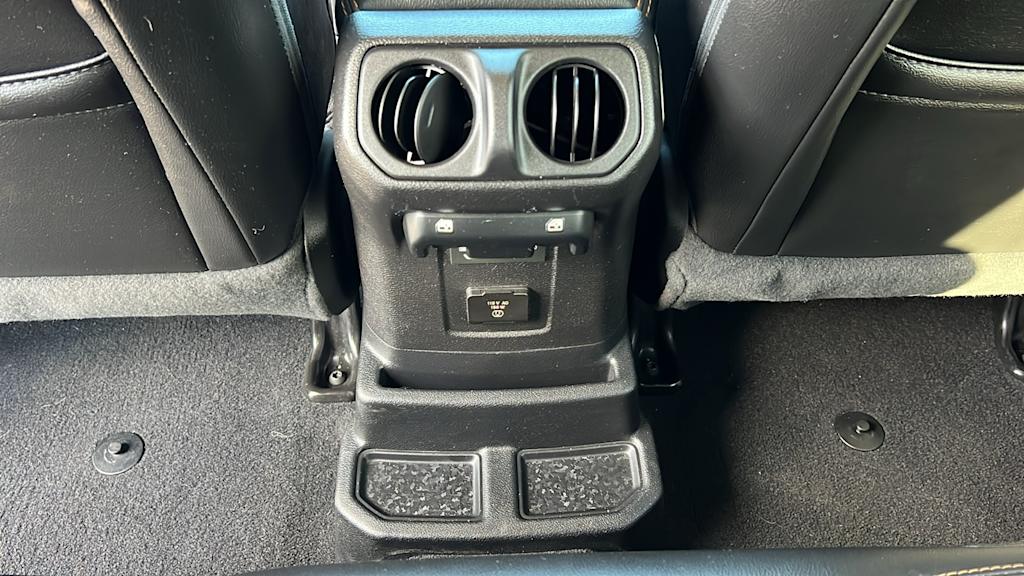 Thumbnail: 2021 Jeep Wrangler - 30