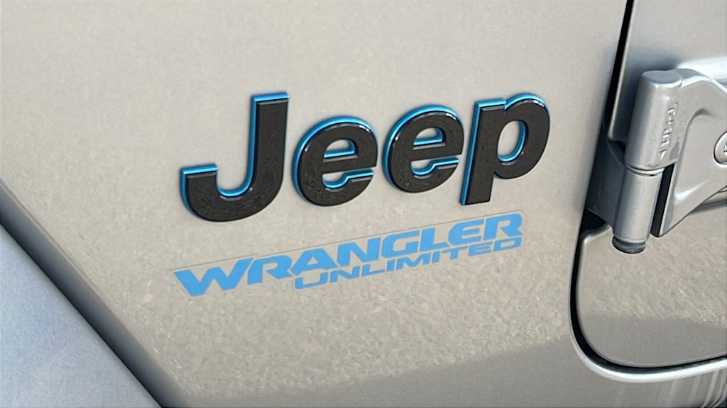Thumbnail: 2021 Jeep Wrangler - 7