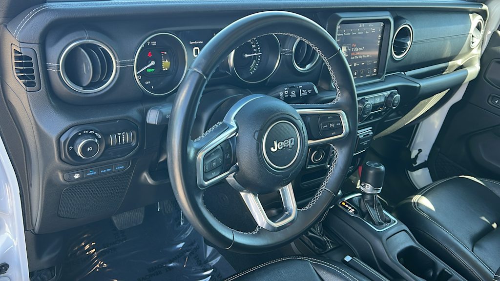 Thumbnail: 2022 Jeep Wrangler - 2