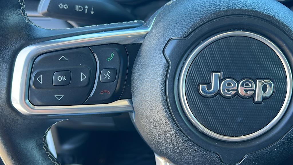 Thumbnail: 2022 Jeep Wrangler - 23