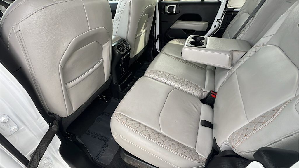 Thumbnail: 2023 Jeep Wrangler - 12