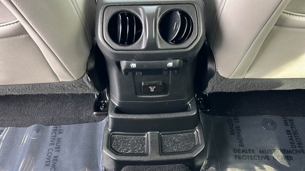 Thumbnail: 2023 Jeep Wrangler - 29