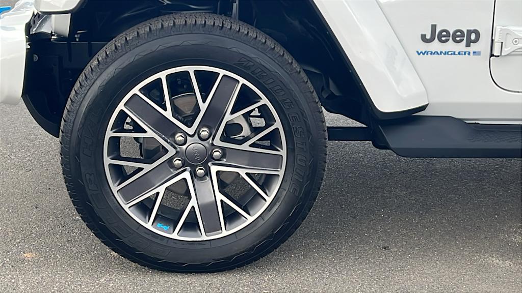 Thumbnail: 2023 Jeep Wrangler - 8