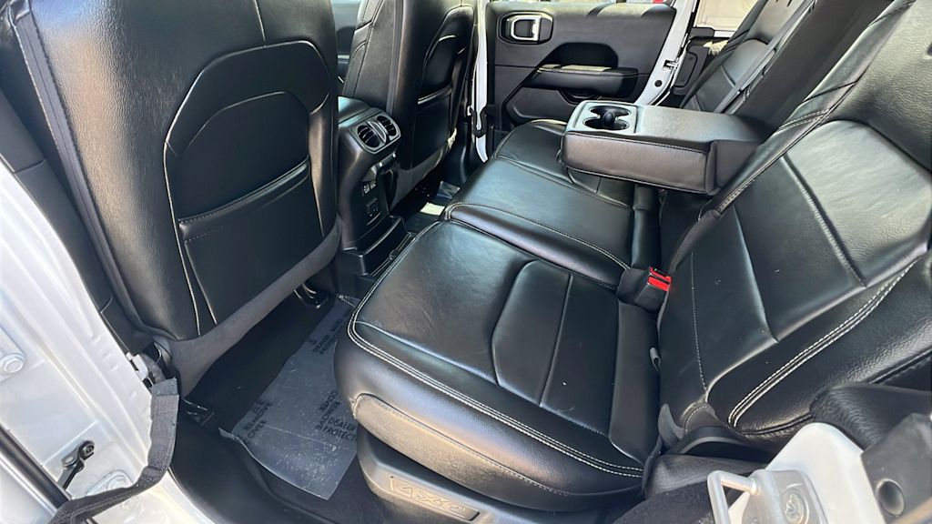 Thumbnail: 2021 Jeep Wrangler - 13