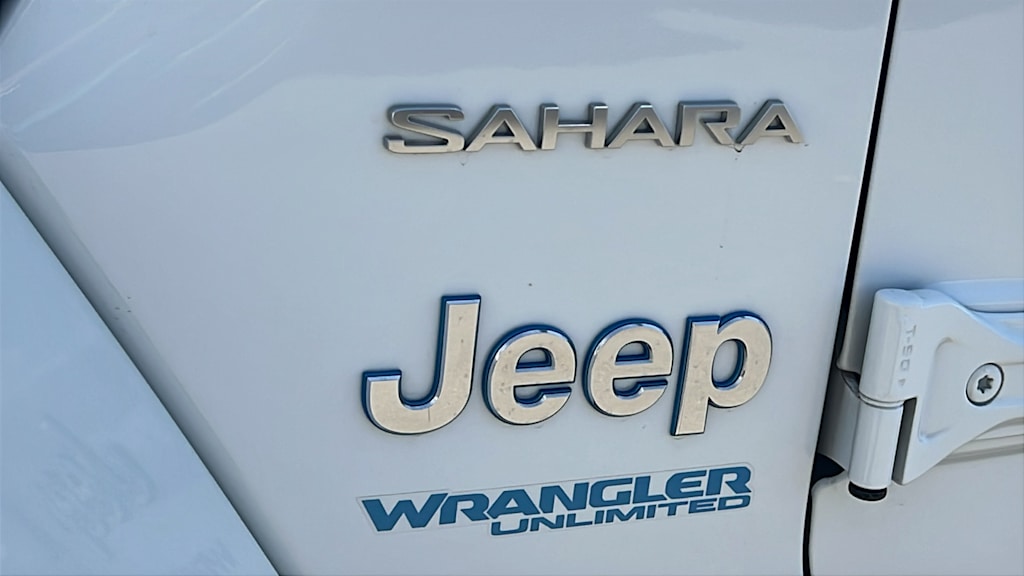Thumbnail: 2021 Jeep Wrangler - 7