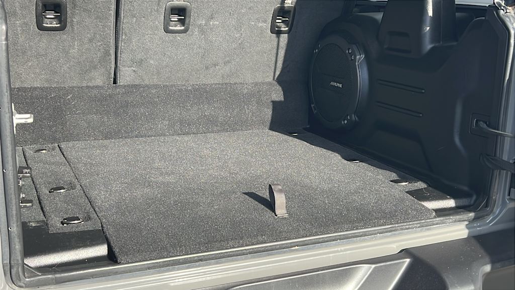 Thumbnail: 2022 Jeep Wrangler - 30