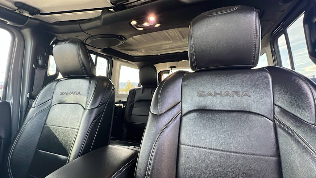 Thumbnail: 2022 Jeep Wrangler - 10