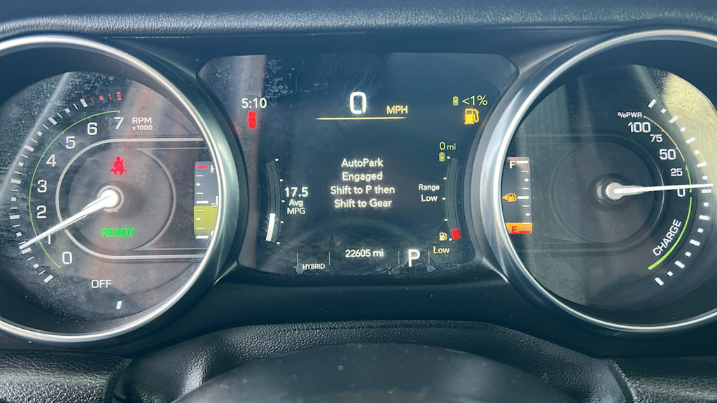 Thumbnail: 2022 Jeep Wrangler - 16