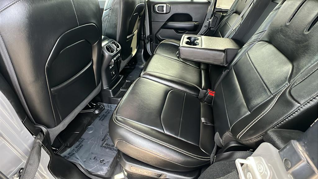 Thumbnail: 2022 Jeep Wrangler - 12