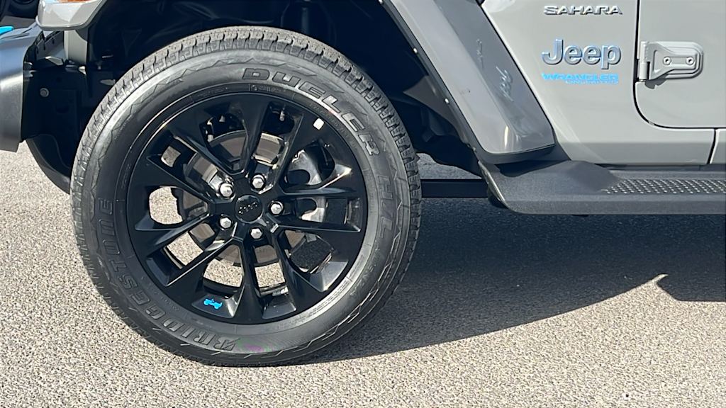 Thumbnail: 2022 Jeep Wrangler - 8