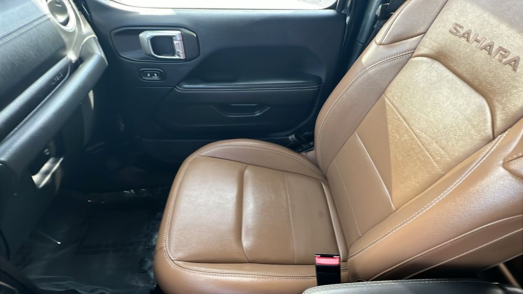 Thumbnail: 2023 Jeep Wrangler - 11