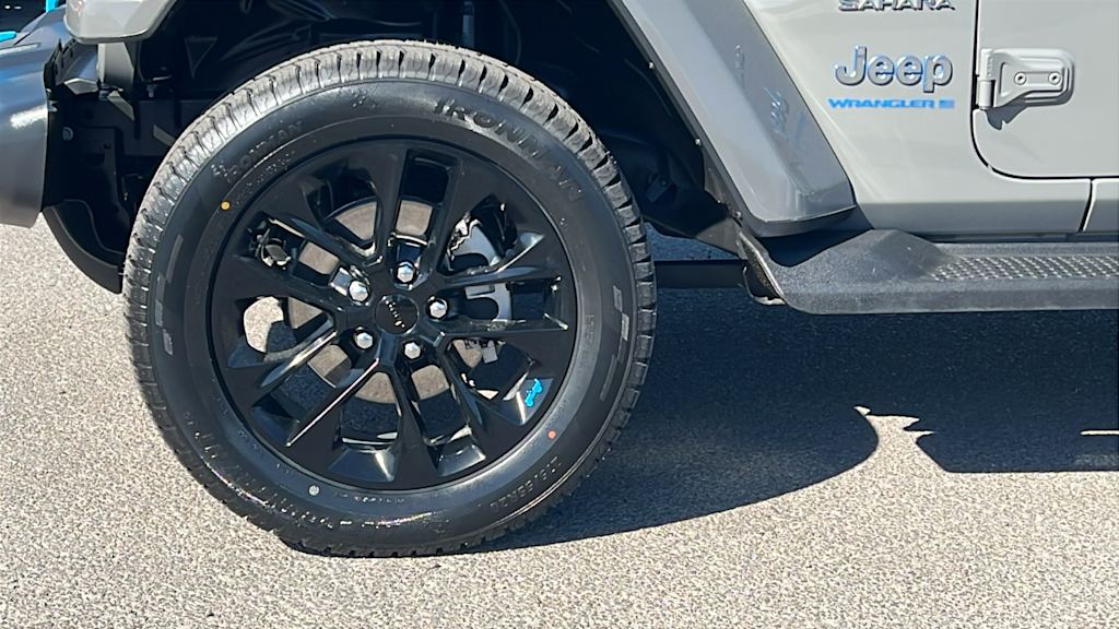Thumbnail: 2023 Jeep Wrangler - 8