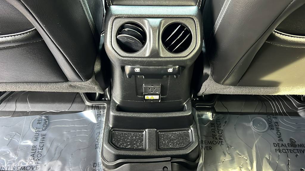 Thumbnail: 2023 Jeep Wrangler - 29