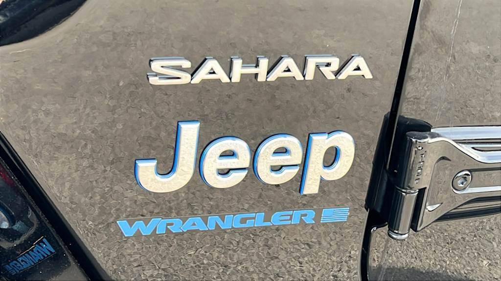 Thumbnail: 2023 Jeep Wrangler - 7