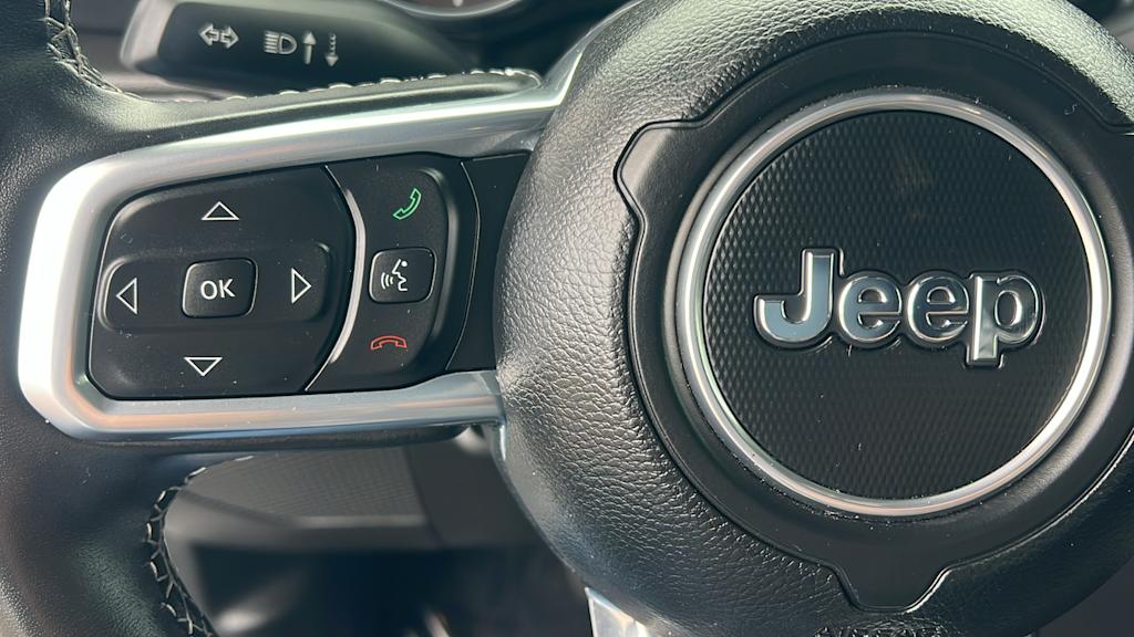 Thumbnail: 2022 Jeep Wrangler - 24
