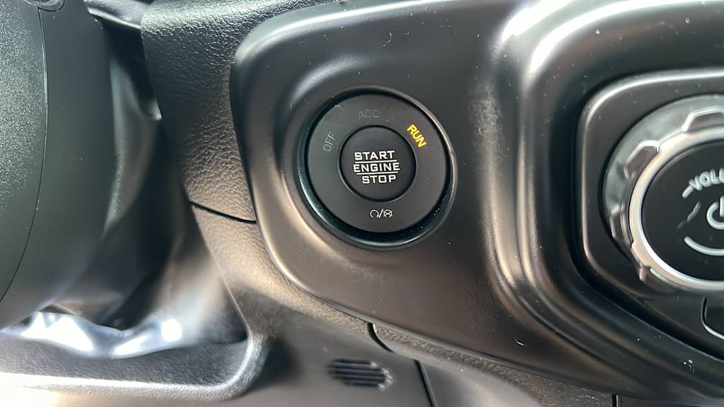 Thumbnail: 2023 Jeep Wrangler - 25