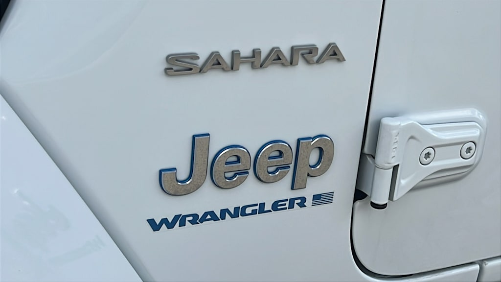 Thumbnail: 2023 Jeep Wrangler - 7