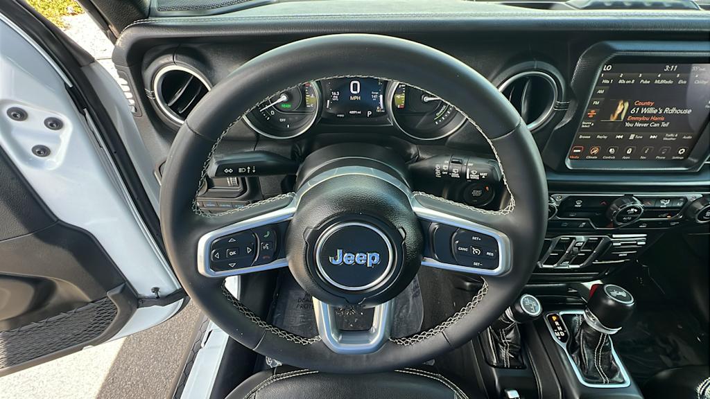 Thumbnail: 2023 Jeep Wrangler - 9