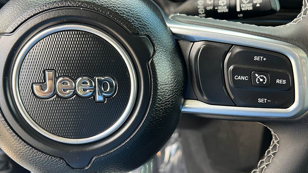 Thumbnail: 2023 Jeep Wrangler - 27