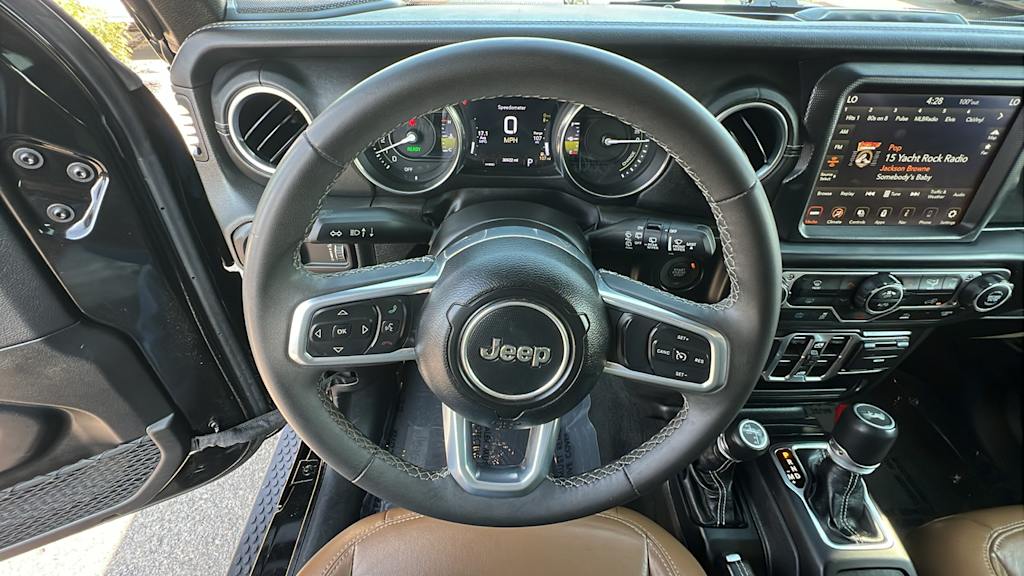Thumbnail: 2023 Jeep Wrangler - 9