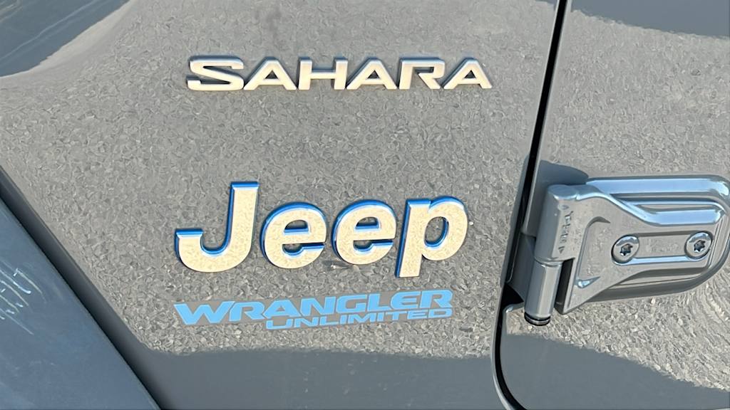 Thumbnail: 2022 Jeep Wrangler - 7