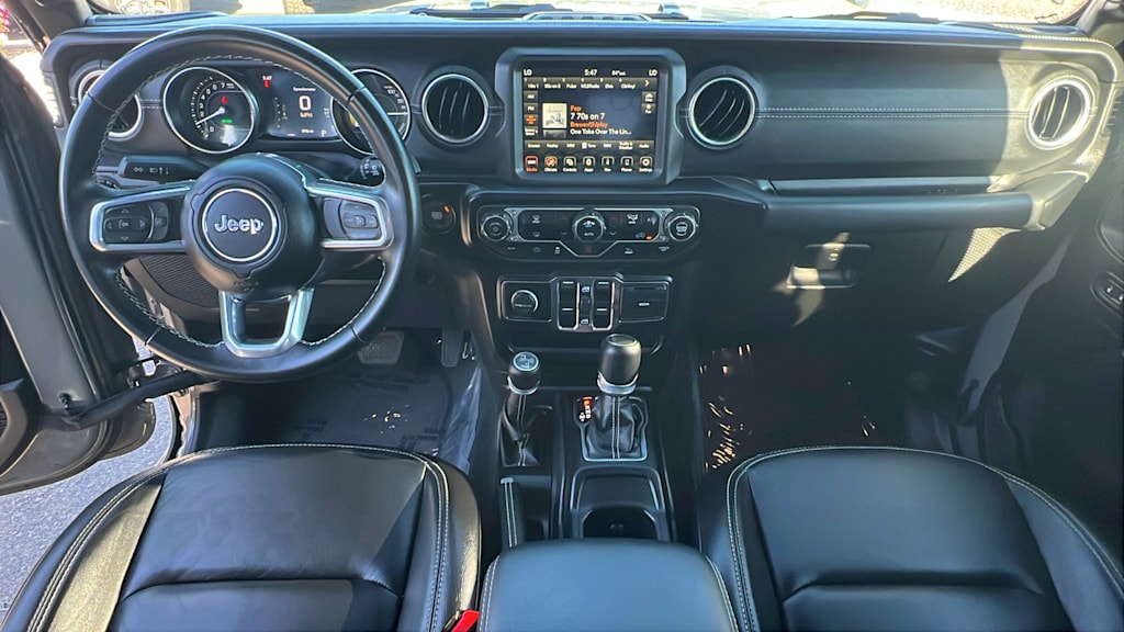 Thumbnail: 2022 Jeep Wrangler - 13