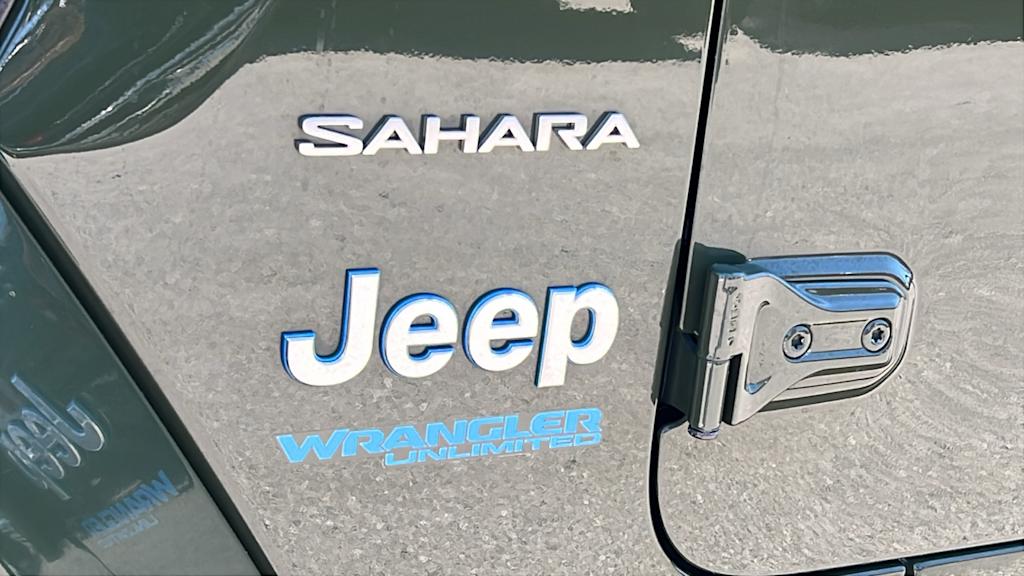 Thumbnail: 2022 Jeep Wrangler - 7