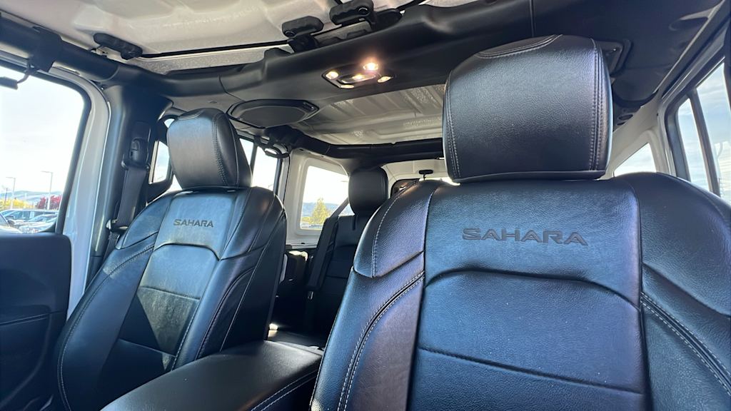 Thumbnail: 2022 Jeep Wrangler - 10