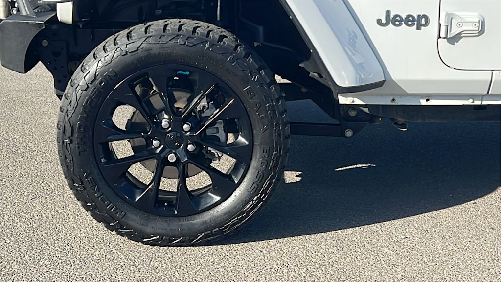 Thumbnail: 2022 Jeep Wrangler - 8
