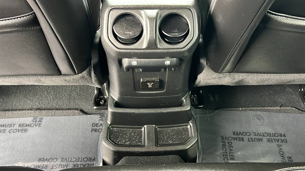Thumbnail: 2022 Jeep Wrangler - 29
