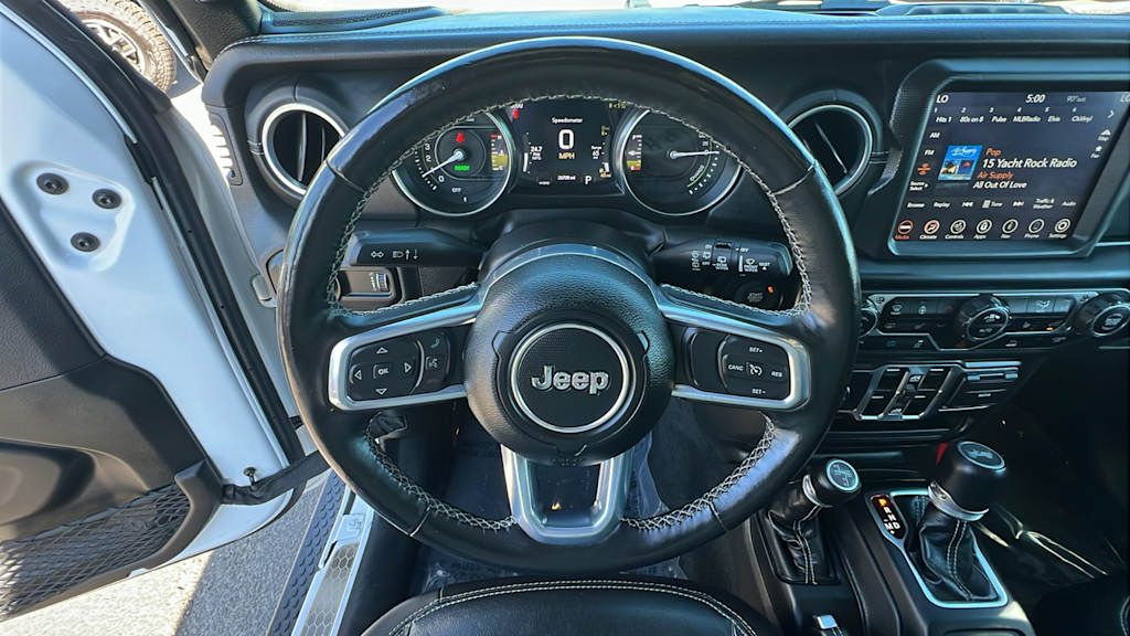 Thumbnail: 2023 Jeep Wrangler - 9