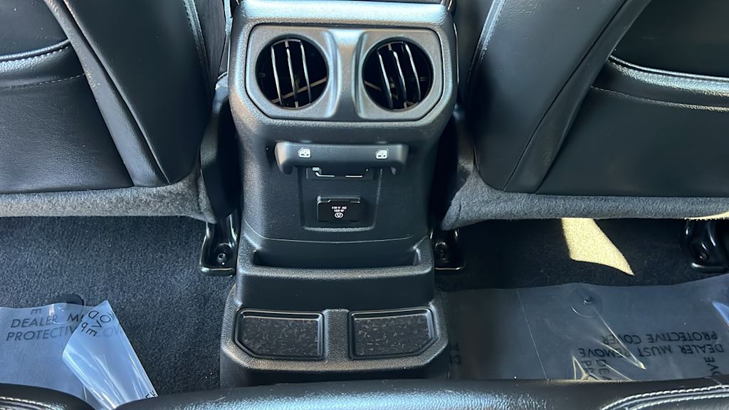 Thumbnail: 2022 Jeep Wrangler - 30