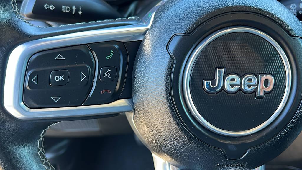 Thumbnail: 2022 Jeep Wrangler - 25
