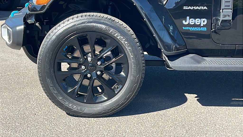 Thumbnail: 2022 Jeep Wrangler - 8