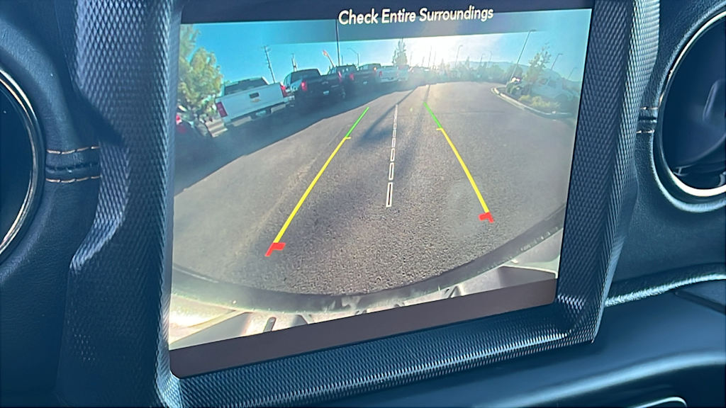 Thumbnail: 2022 Jeep Wrangler - 23