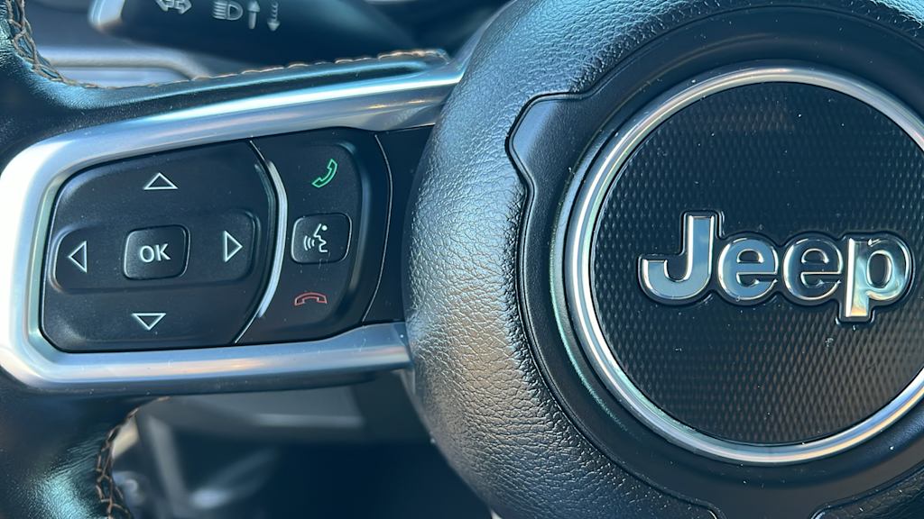 Thumbnail: 2022 Jeep Wrangler - 25