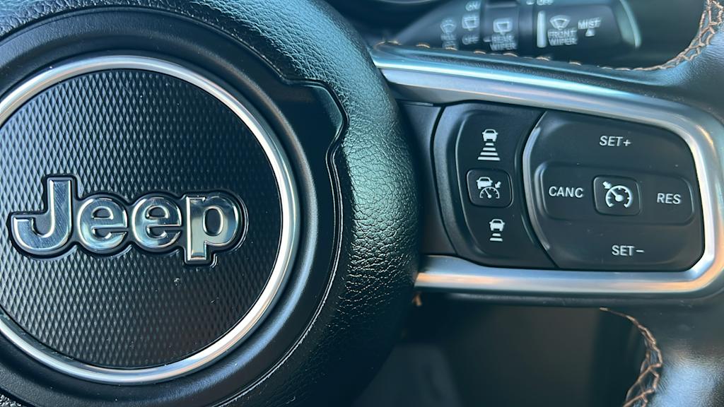 Thumbnail: 2022 Jeep Wrangler - 26