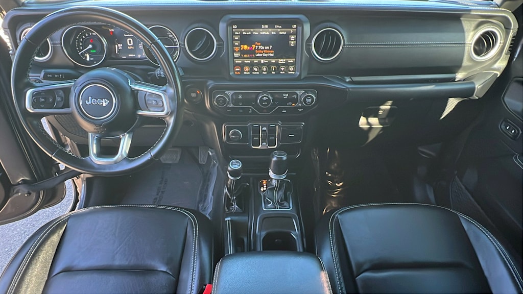 Thumbnail: 2022 Jeep Wrangler - 13