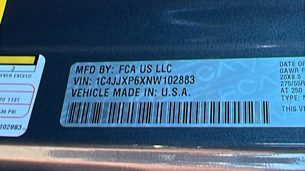Thumbnail: 2022 Jeep Wrangler - 19