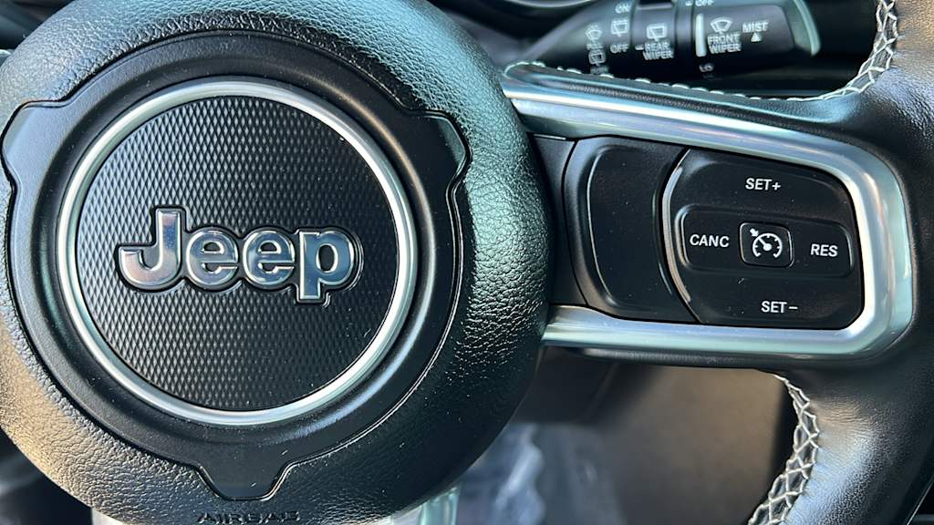 Thumbnail: 2022 Jeep Wrangler - 27