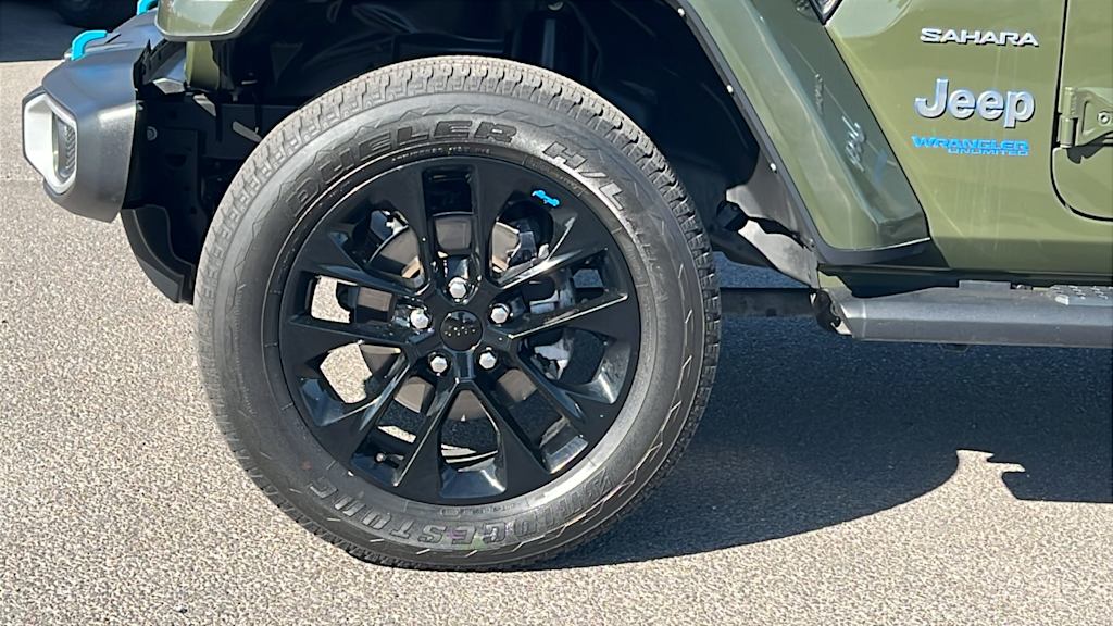 Thumbnail: 2022 Jeep Wrangler - 8