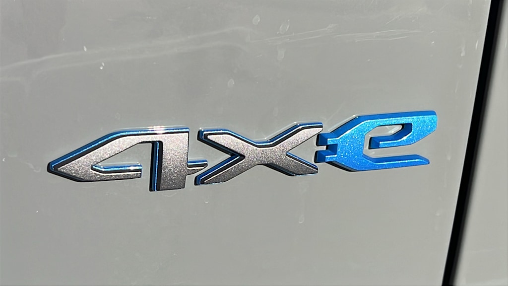 Thumbnail: 2023 Jeep Wrangler - 31