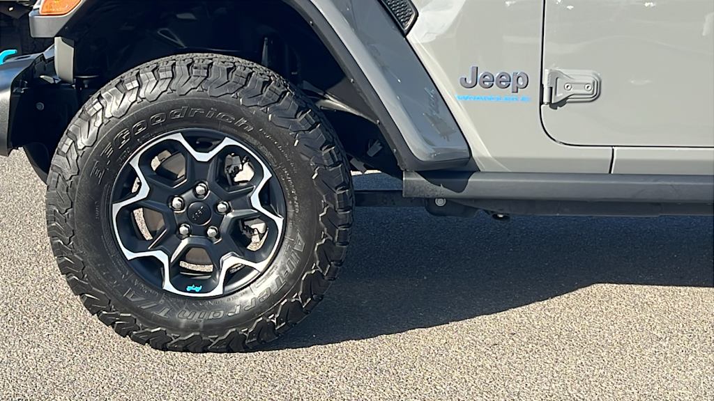 Thumbnail: 2023 Jeep Wrangler - 8