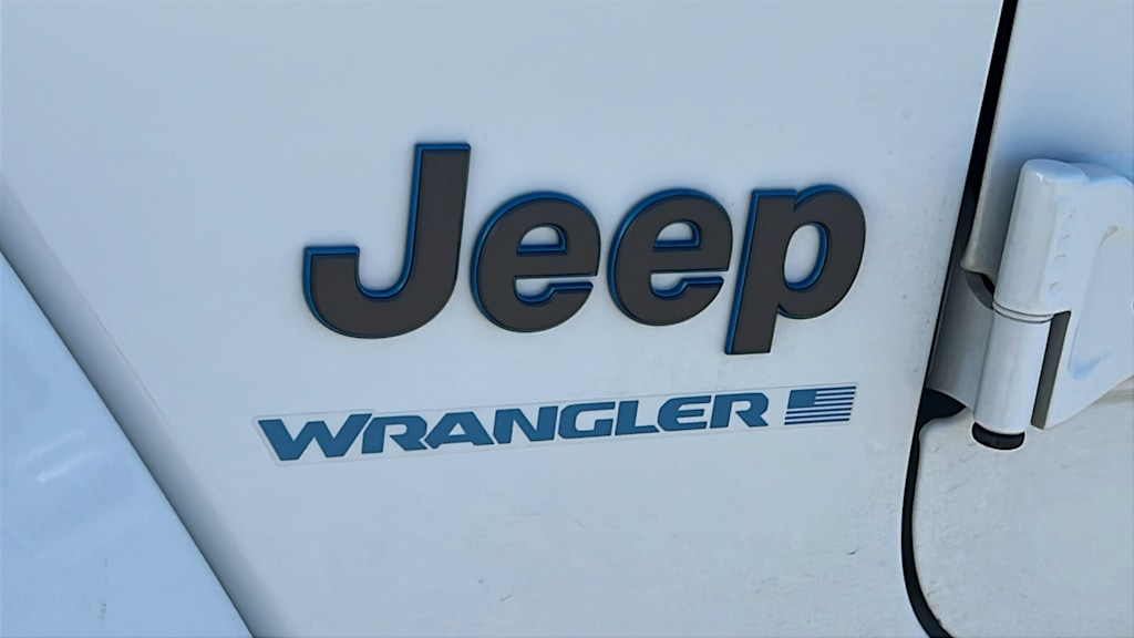 Thumbnail: 2023 Jeep Wrangler - 7