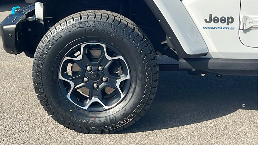 Thumbnail: 2023 Jeep Wrangler - 8