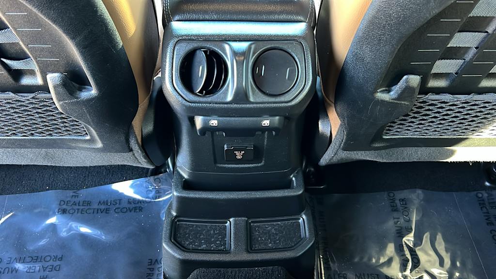 Thumbnail: 2022 Jeep Wrangler - 30