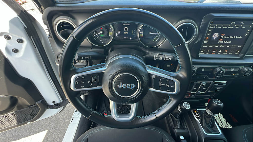 Thumbnail: 2022 Jeep Wrangler - 9